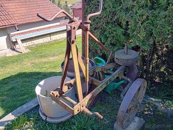 Pluh dvojka - 2