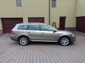 VW Passat B7 Alltrack 2.0 Tdi 125 kW DSG 4x4 combi - 2