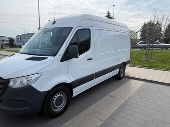 MERCEDES-BENZ SPRINTER - 2