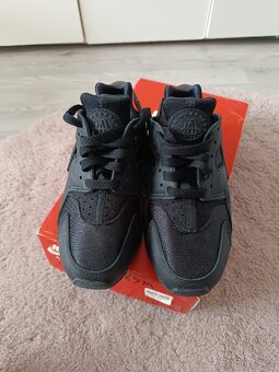 Nike Huarache nové vel 36 - 2