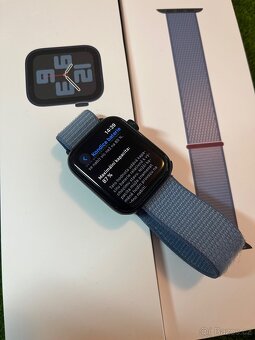 Apple watch SE 2.generace 44mm - 2