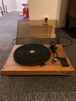 Gramofon Tesla NC452 - 2