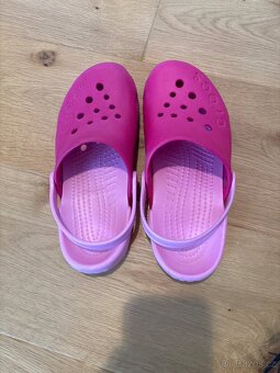 Crocsy vel. 34-35 - 2