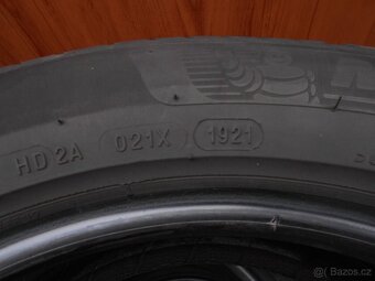 pneu 205/55/17 - 2