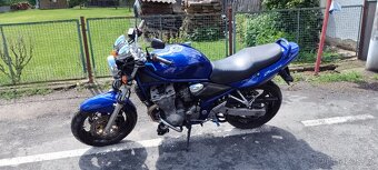 Suzuki Bandit 600 - 2