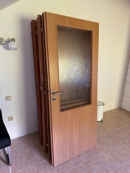 10x Dřevěné dveře s klikami - 2