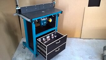 frézovací stolek makita RP2303 - 2