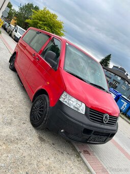 Volkswagen Caravelle T5 long 9 míst - 2