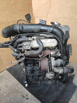 MOTOR 1.9 tdi BXE 77kw - ŠKODA - VW - SEAT - AUDI - 2