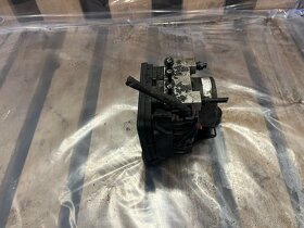 ABS 1.6 TDI 77kW 5Q0614517Q / 5Q0907379R - 2