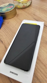 Samsung Galaxy S20 - 2