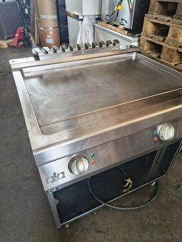 Grilovací deska elektrická K7EFB10VVL - 2