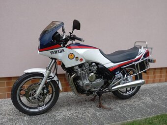 YAMAHA XJ 900 - 2