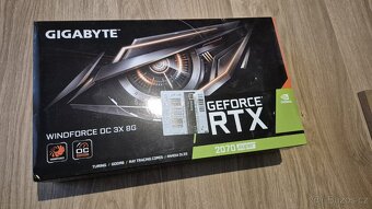 Gigabyte GeForce RTX 2070 Super Windforce OC 3X 8G - 2