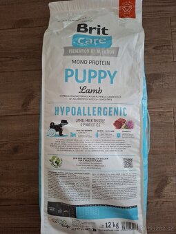 Krmivo pro štěňata a mladé psy...,12kg - 2