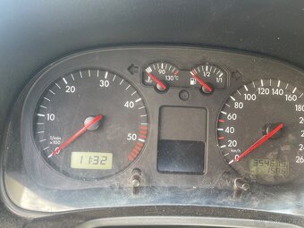 Golf 4 - 2
