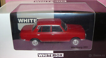 Wartburg 353 WHITEBOX 1:24 - ČERVENÝ - 2