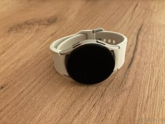 Samsung Galaxy Watch 4 40 bile - 2