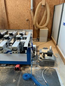 CNC obráběcí centrum WEEKE Venture 5 (2004) - 2