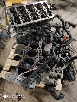 Prodám motor s převodovkou škoda Octavia 2 ta FSI 147kw - 2