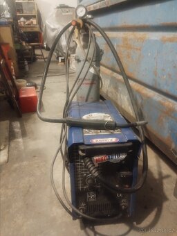 Svářečka CO2 - 2
