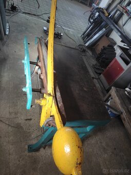 Tabulové nůžky rucni - 2