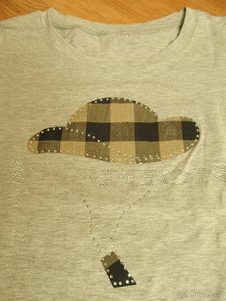 Dámské šedé triko krátký rukáv vel. S (36) - 2