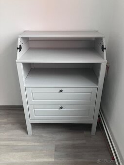 Přebalovací pult/komoda SUNDVIK - 2