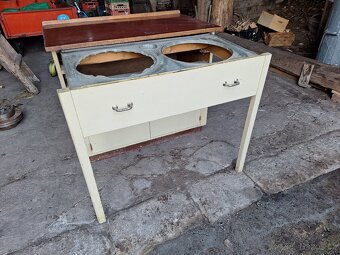 Retro myčák - mycí stůl - 2