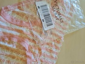 Victoria's Secret - 2