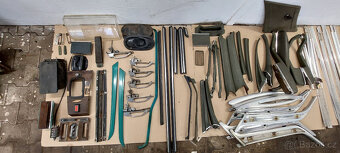 Mercedes w116 nahradni dily. - 2