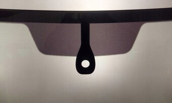 VW Arteon čelní sklo - 2