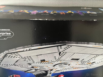 Star Trek: U.S.S. Enterprise NCC-1701-D™ - 2