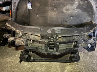 Chladičová stěna Passat b6 - 2