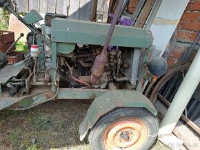 Traktor domácí výroby - 2