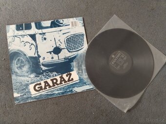 LP Půlnoc / Garáž - 2