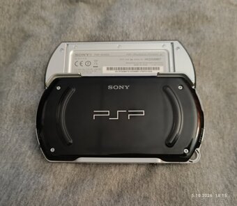 Sony PSP Go N1004, 16 GB – velmi dobrý stav - 2