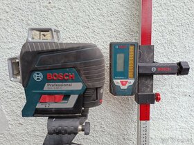 Křížový laser Bosch s přijímačem - 2