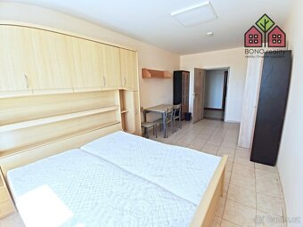 Pronájem ubytovacích prostor, 320 m2, zcela vybaveno, ubytov - 2