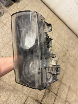 ZKW Levé světlo E36 - 2