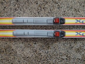 Běžky Fischer Crown XC s vázáním SNS, délka 160 cm, se šupin - 2