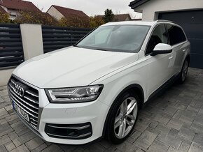 AUDI Q7,3.0TFSI,7míst,DPH - 2