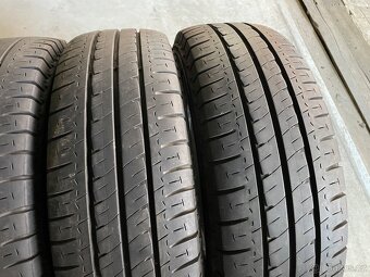 prodám letní pneumatiky 215/70/15C Michelin celá sada - 2