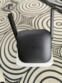 Zesilovač WiFi Xiaomi extender - 2