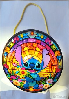 Stitch ozdoba do okna - 2