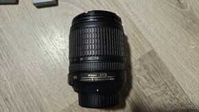 Nikon D5500 + příslušenství - 2