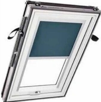 Velux zastinujíci rolet - 2