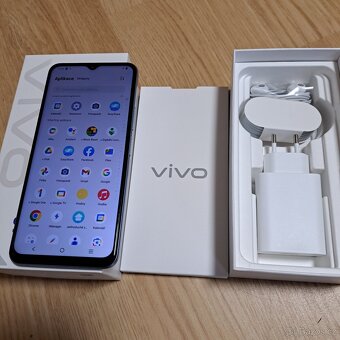 Prodám nový mobilní telefon VIVO Y33S 8Gb/128Gb - 2
