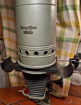 Zvětšovací přístroj Meopta Magnifax, rok 1950, krásný stav - 2