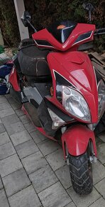 Prodám skútr Motororro 125 ccm/ 6kW - 2